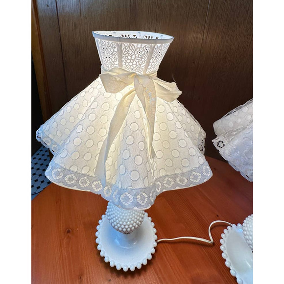 Vintage Milk Glass Hobnail Lamps - Set of 2 - Picture 5 of 11